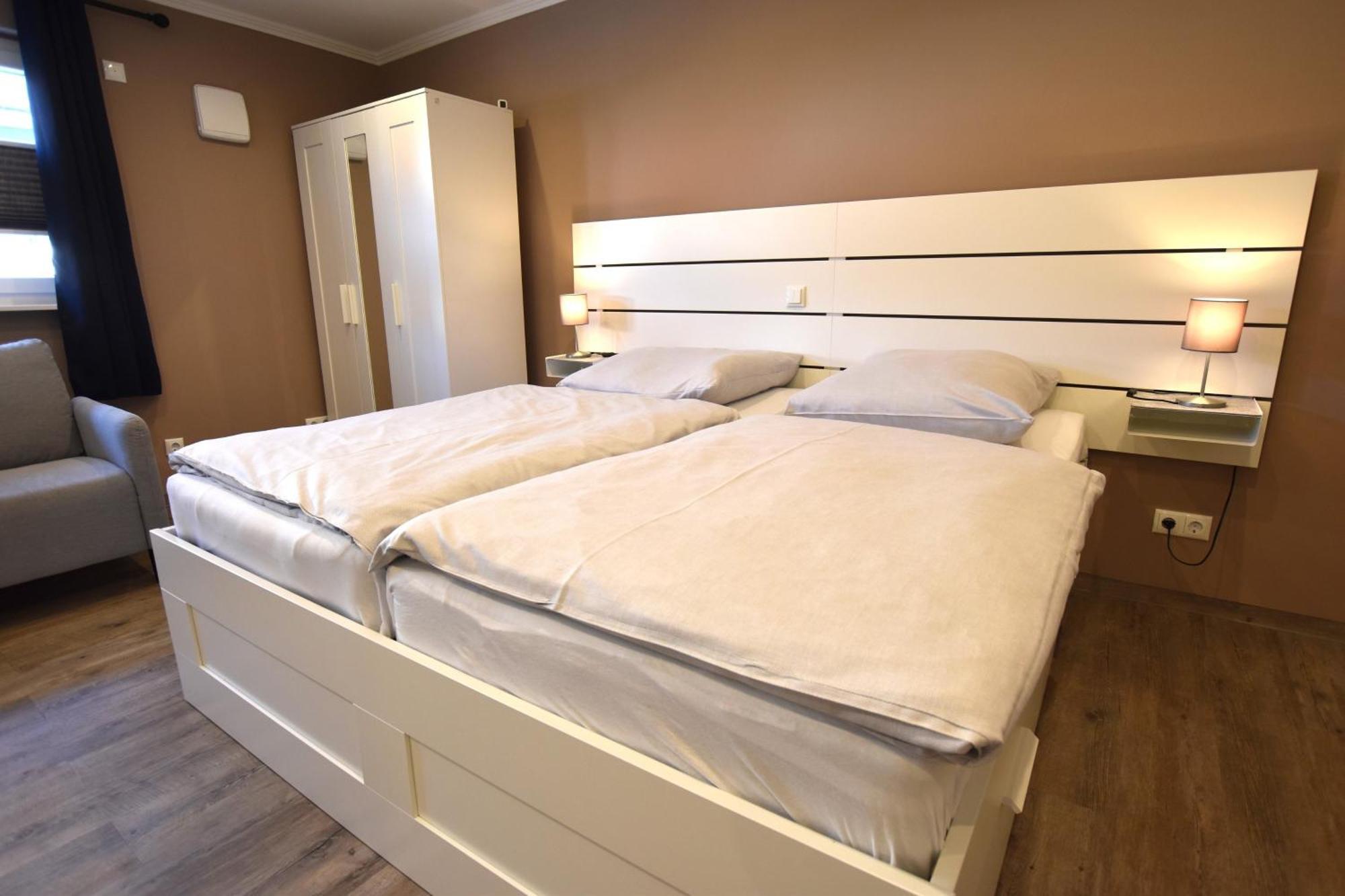 Bungalow Achtern Huus Grube Экстерьер фото